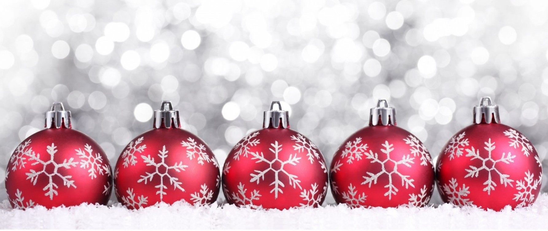 Red-Christmas-decorations-christmas-22228015-1920-1200
